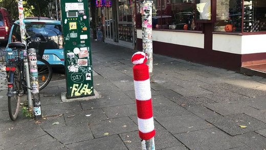 Poller in Hamburg mit rot-weißer Mütze aus Wolle (Bildquelle: BSVH) 